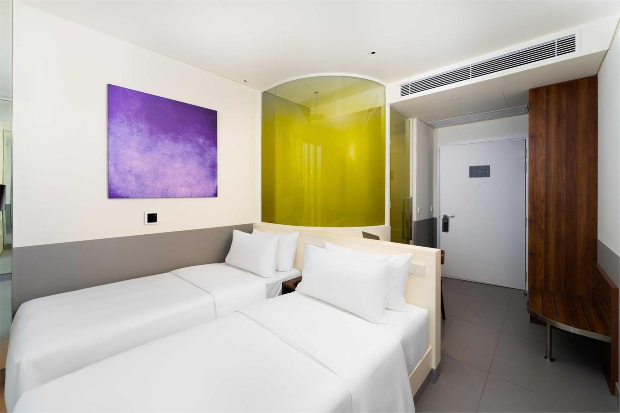 Wink Hotel Saigon Centre - 24Hrs Lifestyle Stay Ho Şi Min Oda fotoğraf